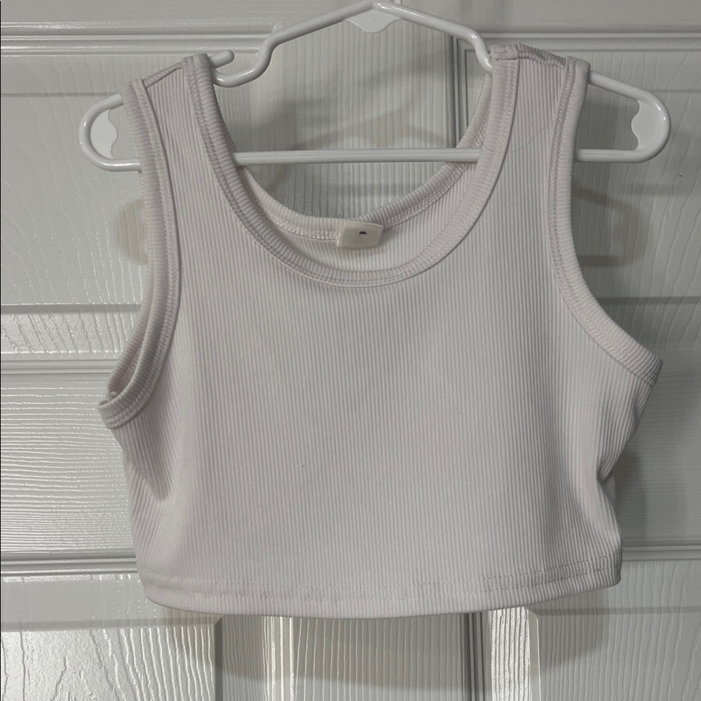 SHEIN White Ribbed Crop Tank